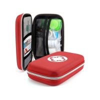 ΚΑΣΕΤΙΝΑ ΦΑΡΜΑΚΕΙΟ ΑΥΤΟΚΙΝΗΤΟΥ ΜΕ ΕΞΟΠΛΙΣΜΟ ΠΡΩΤΩΝ ΒΟΗΘΕΙΩΝ KN-001