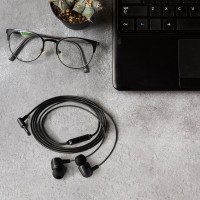 hover image