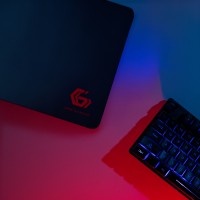 hover image
